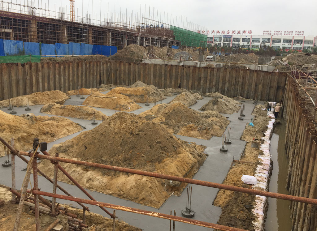 Haikou Xinyi Island Foundation Pit Project