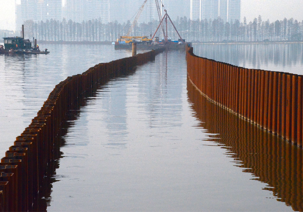 Wuhan Donghu Tunnel Project